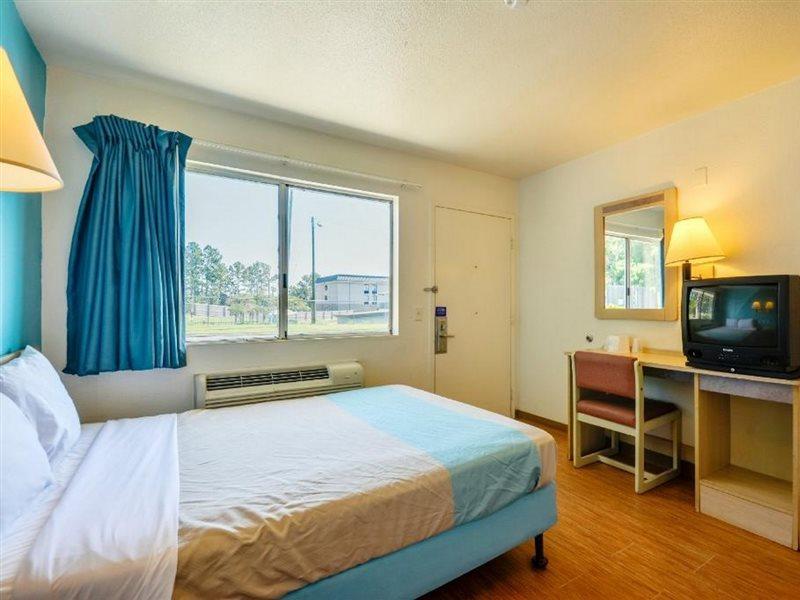 Rodeway Inn ทิลแมนส์คอร์เนอร์ ภายนอก รูปภาพ