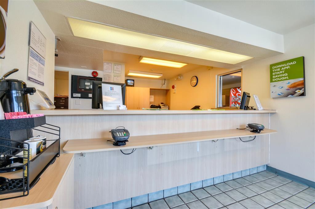 Rodeway Inn ทิลแมนส์คอร์เนอร์ ภายใน รูปภาพ