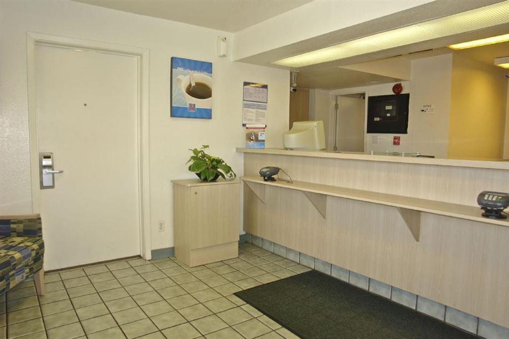Rodeway Inn ทิลแมนส์คอร์เนอร์ ภายใน รูปภาพ